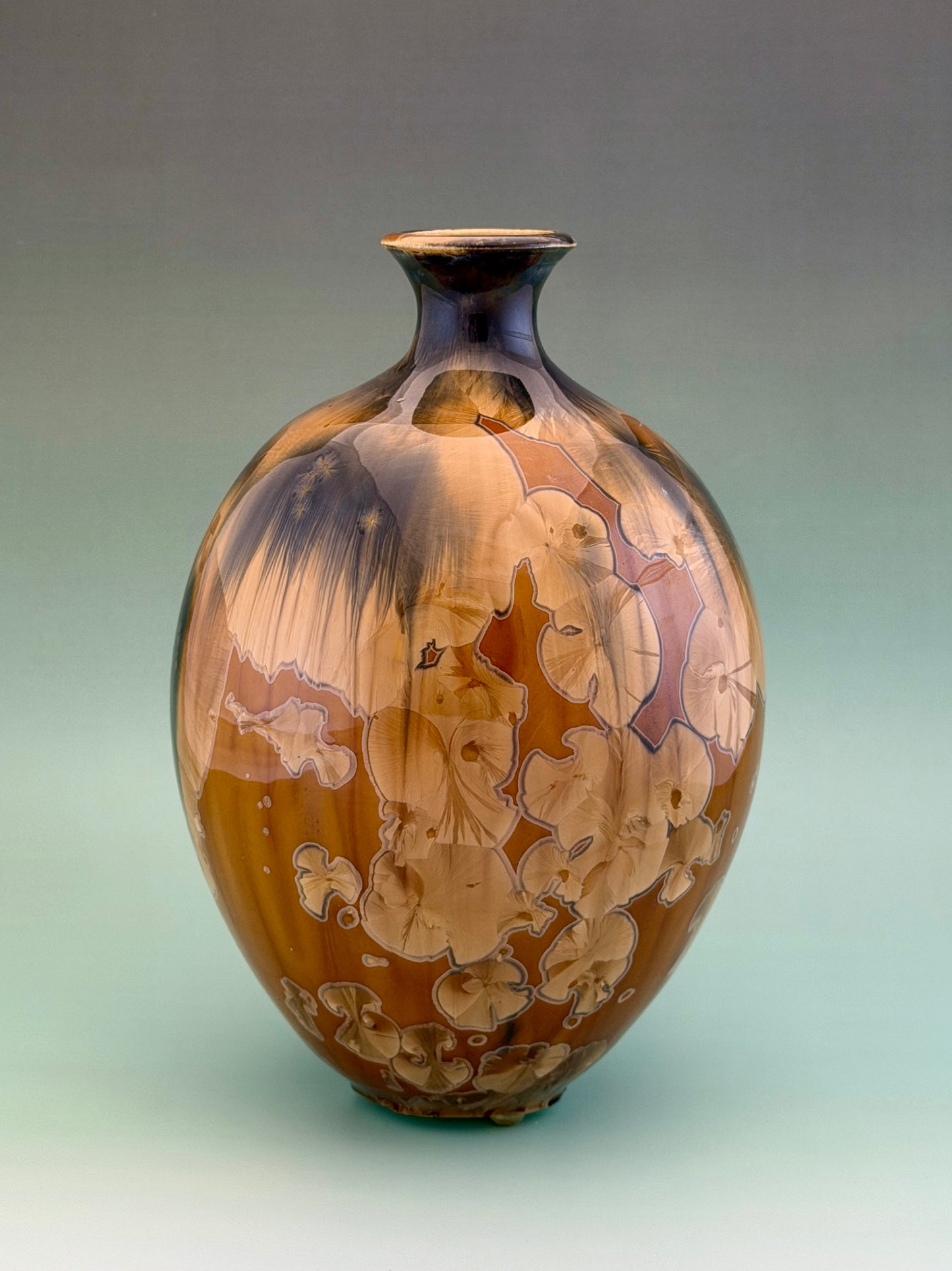 Hand-Thrown Porcelain Medium Flower Vase – Pale Honey Gold & Black Crystalline Glaze – Stephan Roy Studio