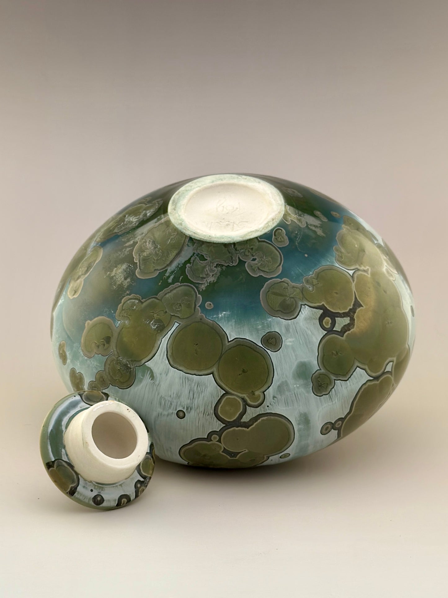 120 Cubic Inch Hand-Thrown Porcelain Cremation Urn – Patina Copper Crystalline Glaze – High-Fire Ceramic Memorial by Stephan Roy