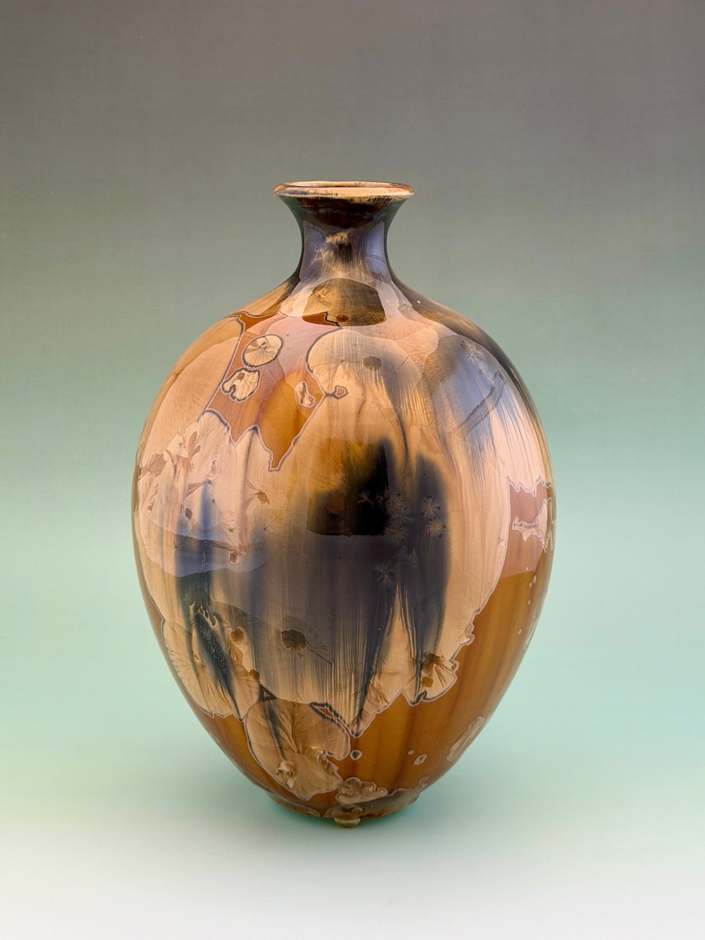 Hand-Thrown Porcelain Medium Flower Vase – Pale Honey Gold & Black Crystalline Glaze – Stephan Roy Studio